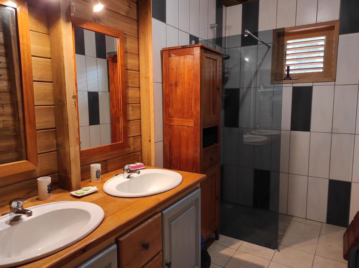 Le Tri Haut De Bellevue - Bungalow Colibri Pointe-Noire Ngoại thất bức ảnh